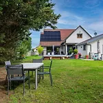 Grande Jardin Et Piscine Chauffee, 10 Pers * Furdenheim