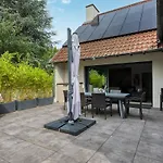Grande Jardin Et Piscine Chauffee, 10 Pers