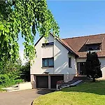 Casa de Férias Grande Jardin Et Piscine Chauffee, 10 Pers Furdenheim