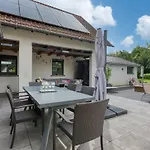Grande Jardin Et Piscine Chauffee, 10 Pers * Furdenheim