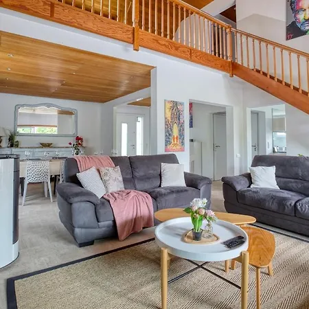 Feriehus Grande Jardin Et Piscine Chauffee, 10 Pers *