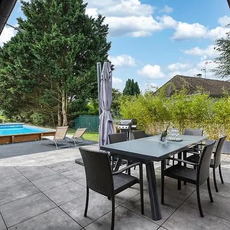 Holiday home Grande Jardin Et Piscine Chauffee, 10 Pers *