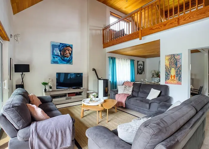 Feriehus Grande Jardin Et Piscine Chauffee, 10 Pers